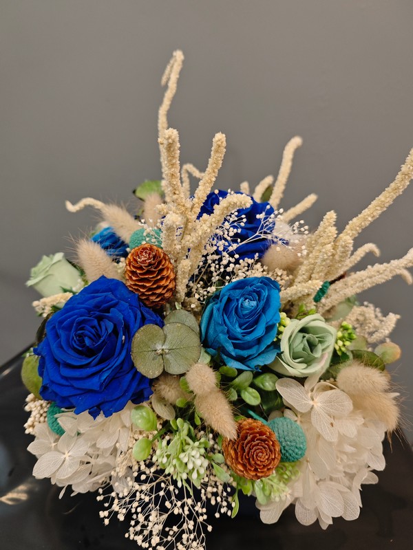 Centro de flores secas AZUl
